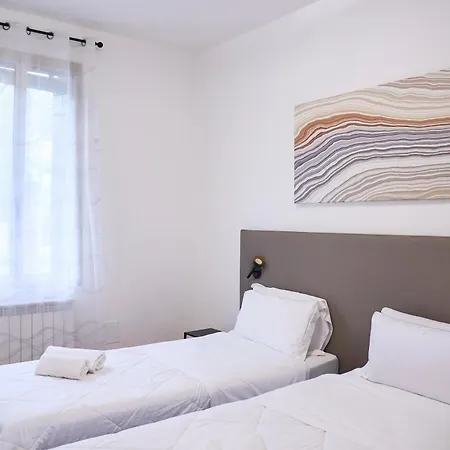 Dimora Castelli Free Parking Apartment
